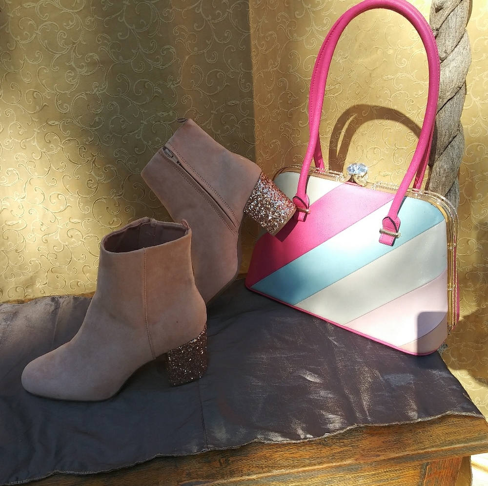 Old Navy Block Heeled Boots
